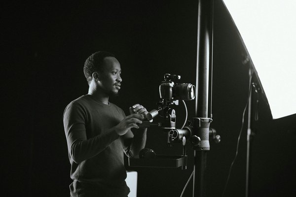 Quelles poses naturelles fonctionnent le mieux en photographie de portrait?