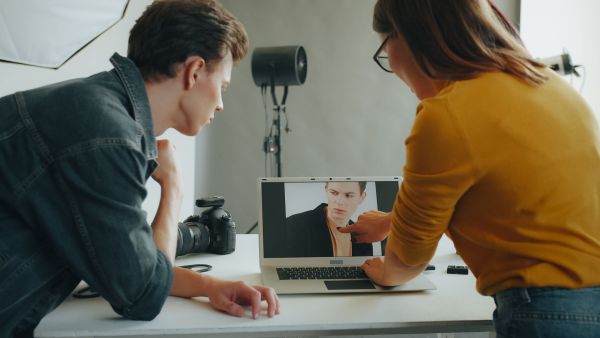 Comment créer des effets spéciaux sans retouche numérique?